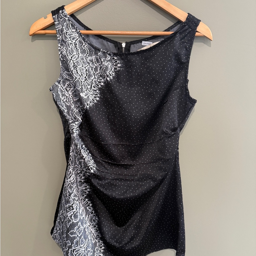 Elegant Black and White Lace Women's Top Small